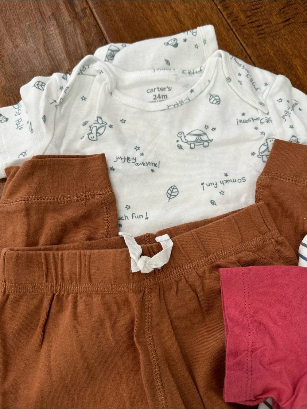 Carters and other various brands size 24 months boys lot of 12 items